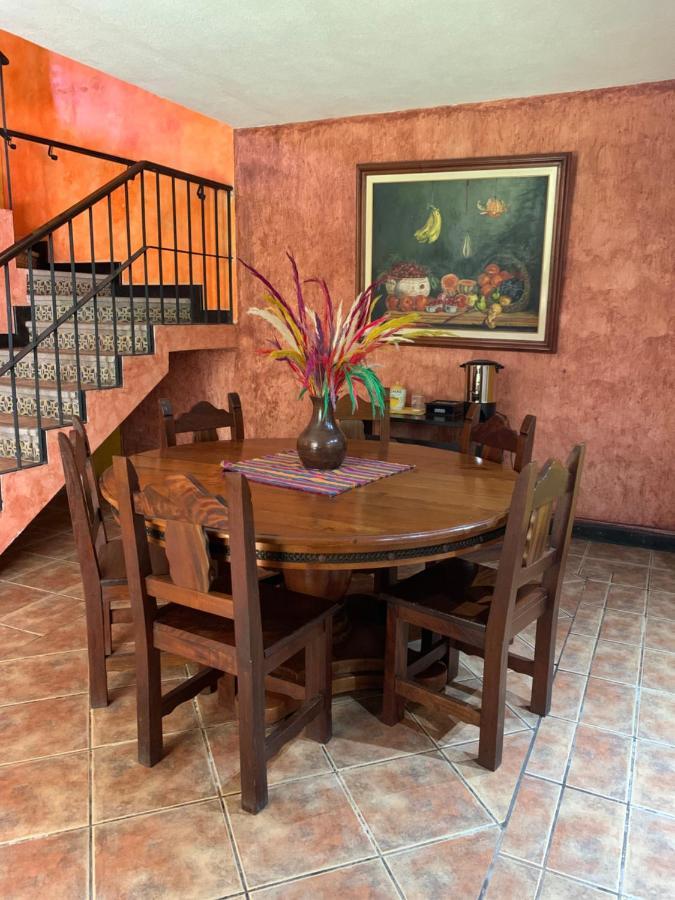 Casona Del Conquistador Hotel Antigua