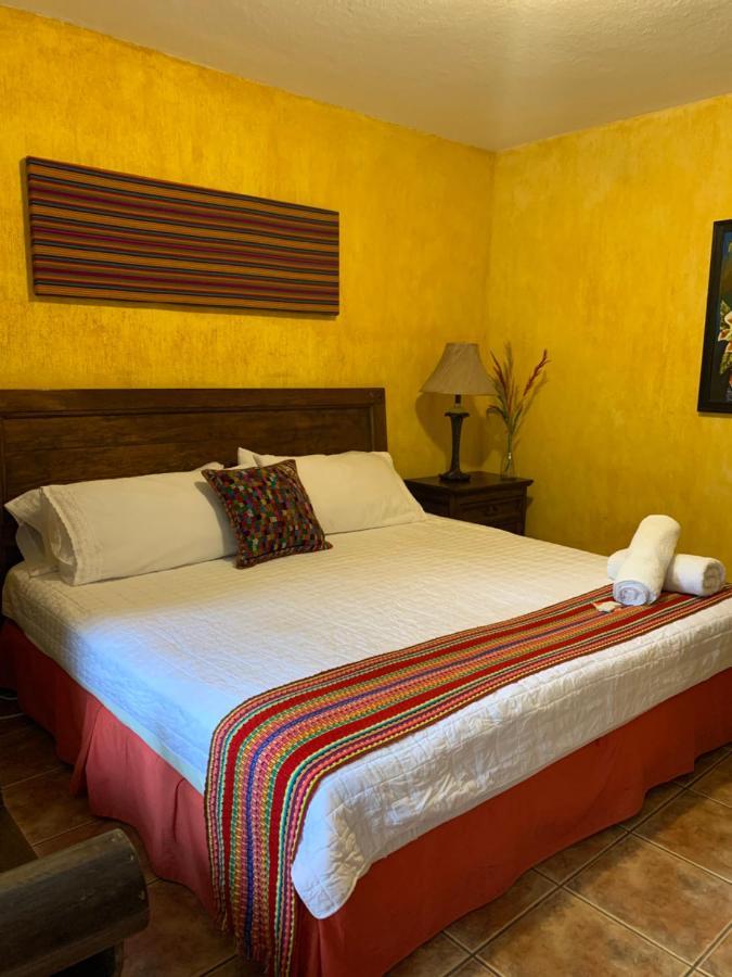 Casona Del Conquistador 5* Antigua